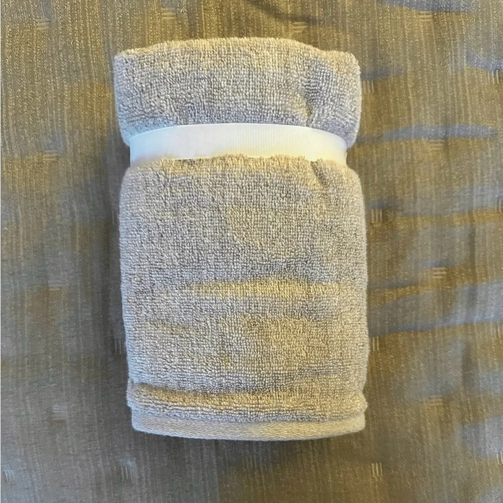 Common Thread Eco-Melange Gray Hand Towels Set of 2 NEW WITH TAGS